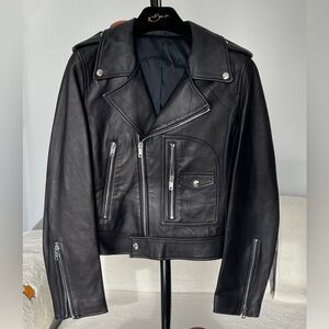 NWOT Girdear Woman Genuine Lambskin Leather Jacket Black Stylish Motorcycle